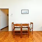 Apartman Apartments Angela 1001