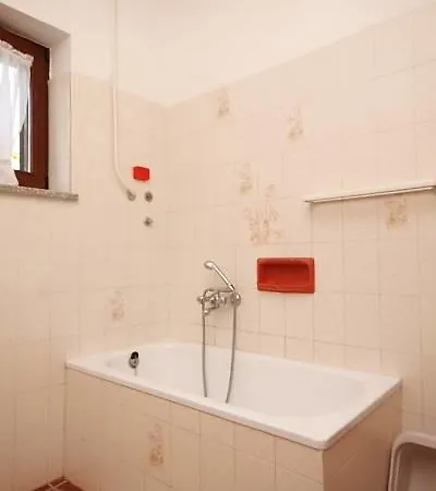 Apartment Apartments Angela 1001 *